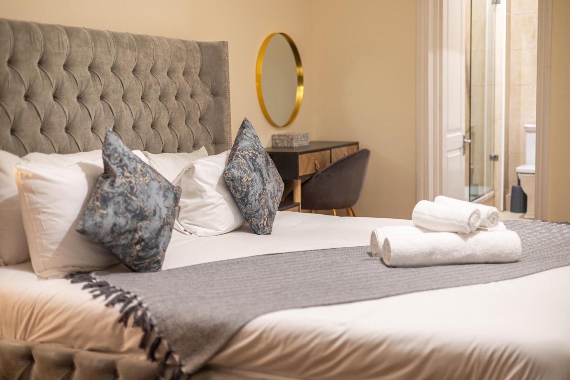 Luxury 3Bedroom Apartment In Thames-Side London Living Eksteriør bilde